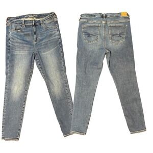 American Eagle Skinny Jeans, faded light wash denim, fitted stretch fit